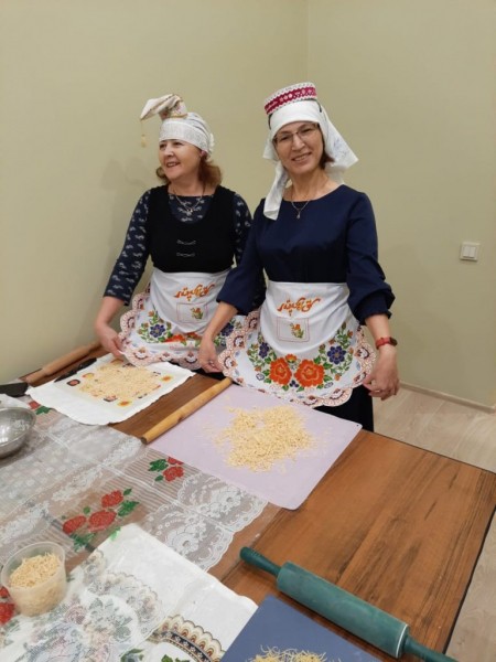 В новом Татарском культурном центре Санкт-Петербурга прошел первый урок татарского языка (ФОТО)