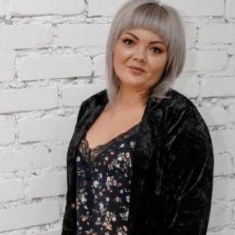 Что известно о кассирше, сбежавшей из банка в Ачинске с 22 млн рублей