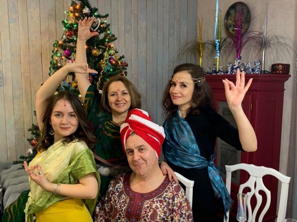 Фейерверки, праздничный маскарад и хороводы вокруг елки: казанцы готовы к встрече Нового года