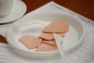 Мясо в колбасе заменит только курица: в Казани эксперты разоблачили &laquo;краковскую&raquo;, проверив ее ДНК   