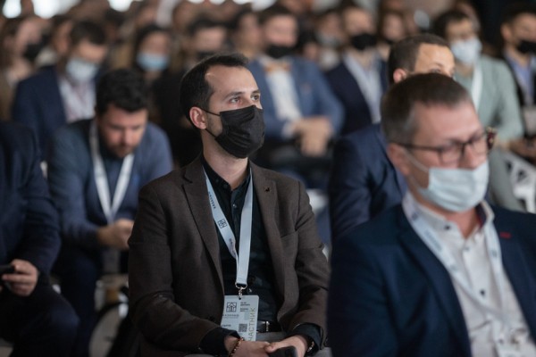 И.Метшин: &laquo;Сегодня стоимость квадратного метра позволяет вкладываться в архитектуру, а не просто строить панельные дома&raquo;