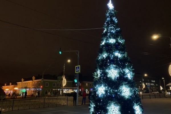 Главная ёлка Казани у Центра семьи откроется 24 декабря