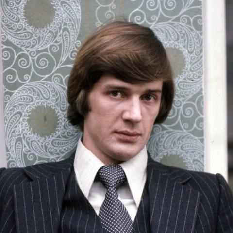 СМИ заявляют, что найден внебрачный сын Абдулова СМИ заявляют, что найден внебрачный сын Абдулова