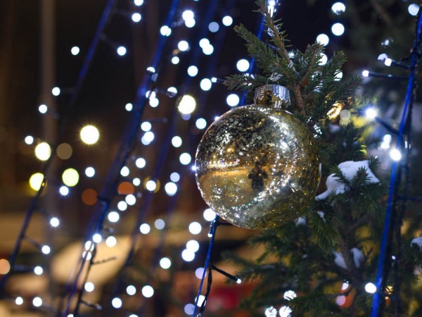 Развлекательная программа на 8 января: мастер-класс по фигурному катанию и новогоднее представление