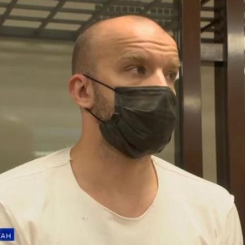 Кирилл Доронин: &laquo;Лично мне никаких денег люди не приносили&raquo;