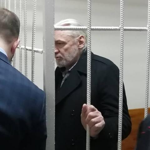 Обвиняемого в насилии над детьми священника приговорили к 21 году колонии