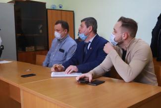 Вот и помогай людям!.. В Казани покупательница водительских прав сдала посредников