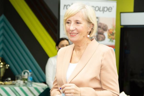 Откройте, полиция!.. Пандемия и проверяющие разогнали из казанских баров и ресторанов посетителей и персонал