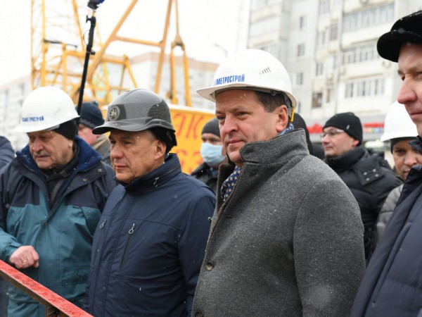 Рустам Минниханов и Ильсур Метшин ознакомились с ходом строительства второй линии казанского метрополитена
