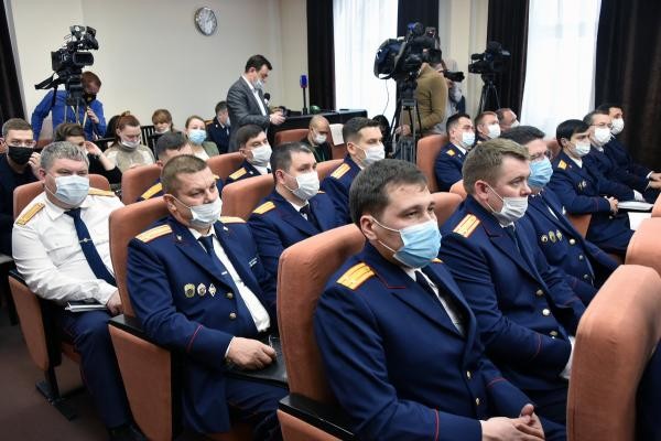 Два маньяка, 22 депутата, один экс-министр: следователи Татарстана похвалились поимками и посадками