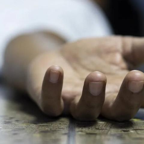 Москвич две недели прожил с телом убитой матери и покончил с собой