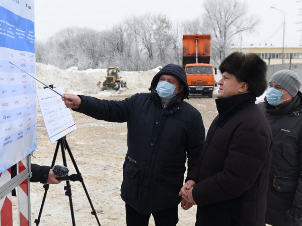 И.Метшин поручил построить в Казани дополнительные снегоплавильные камеры