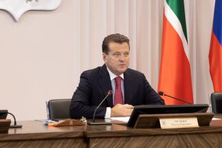 &laquo;Нам сегодня вообще не поется&raquo;: Ильсур Метшин в шоке от такого снегопада и такой эпидемии