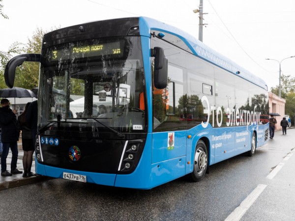 В Казани переобучат 100 водителей для управления электробусами