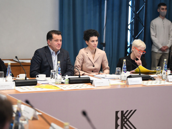 И.Метшин: &laquo;Важно, чтобы новый театр гармонично влился в контекст набережной озера Кабан и всей Старо-Татарской слободы&raquo;