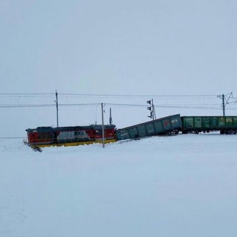 В Татарстане с рельсов сошел локомотив вблизи станции Аэропорт (ФОТО)