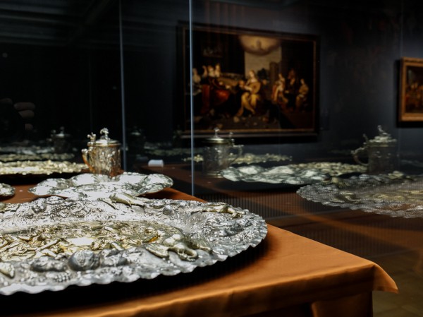 Выставка &laquo;Золотой век фламандского искусства&raquo;: картины в исторической раме, музейные ароматы и 10-тысячный посетитель