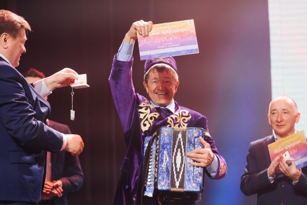 В Казани состоялся гала-концерт &laquo;Халык җәүһәрләре&raquo; (ФОТО)