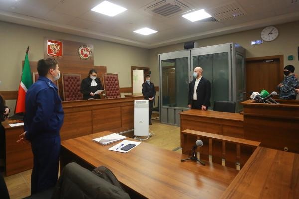 &laquo;Малышка была просто вся синяя&raquo;: в Казани отправили в колонию женщину, которая назло мужу избивала дочь