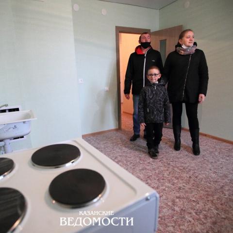 Как молодой семье получить деньги на жилье от государства?