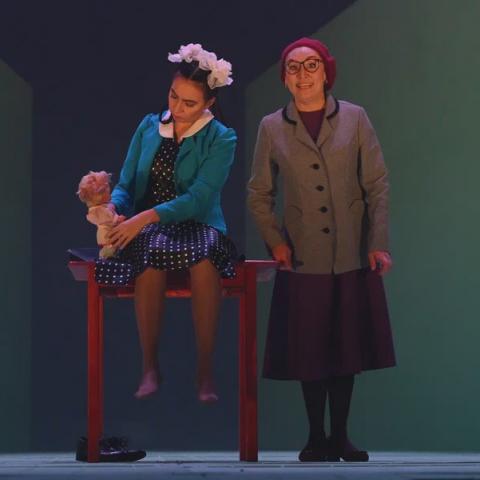 Покажи удостоверение сотрудника и получи второй билет бесплатно - акция в Тинчуринском театре