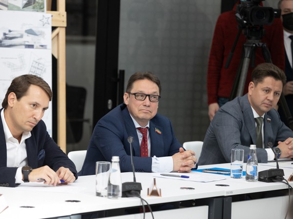 Ильсур Метшин встретился с представителями строительной отрасли для обсуждения мер поддержки бизнеса