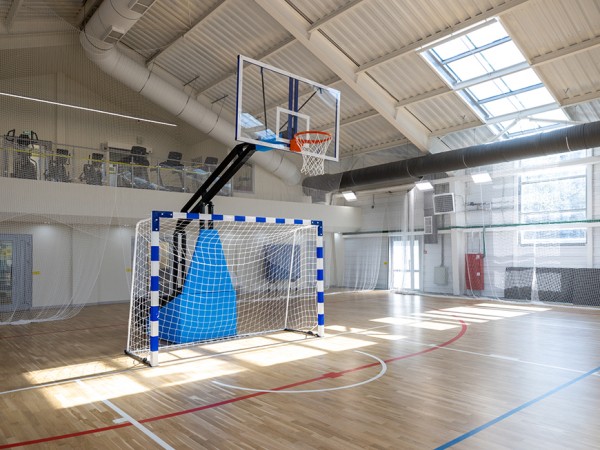 В начале мая в Казани откроется первый в городе спорткомплекс для инвалидов и паралимпийцев