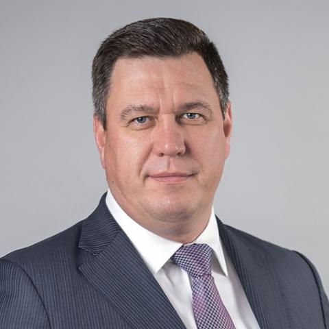 Новым замглавы Минстроя России стал уроженец Казани Валерий Леонов