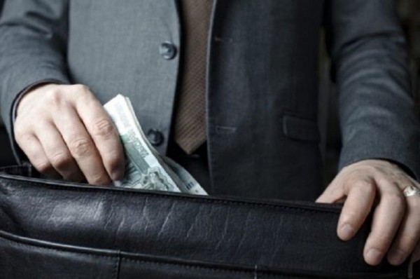 Гендиректора Челнинской управляющей компании обвиняют в подкупе