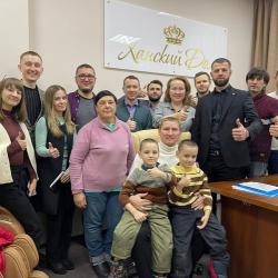 Компания "Ханский дом" приглашает на торжественную церемонию новоселья семьи Саши и Юры Калантаевых