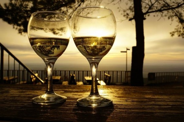 Алкоголь кустарного производства продавали в магазине в Челнах