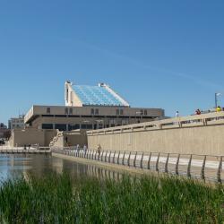 Доступ к набережной Кабана закрыт в связи с риском обрушения