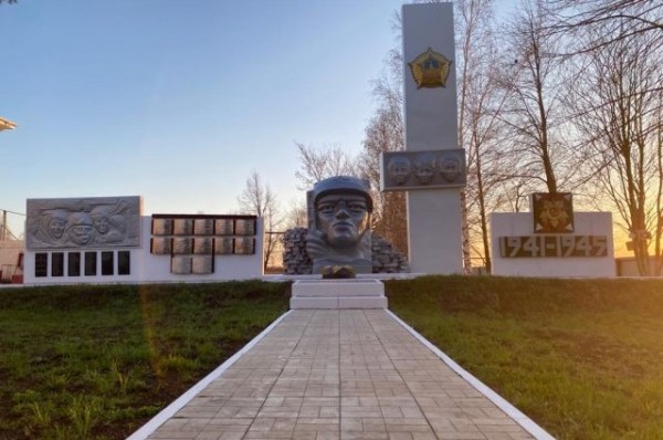 &laquo;Чтобы помнили&raquo;: работники АО &laquo;Транснефть &ndash; Прикамье&raquo; ремонтируют памятники