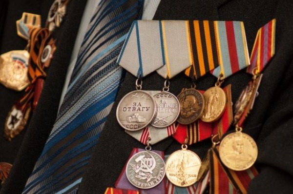 Власти навестили ветерана, которого лишили источника питьевой воды