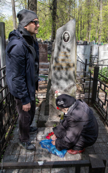 Камаловцы провели субботник на Ново-татарском кладбище (ФОТО)