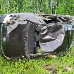 В Татарстане женщина-водитель вылетела с трассы и погибла, ребенок госпитализирован (ФОТО)