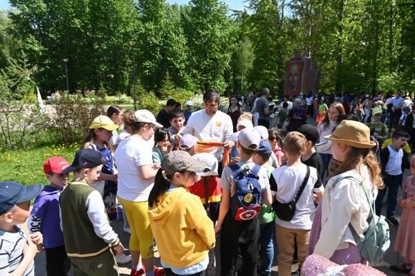 Детский праздник театра Тинчурина посетили более 300 человек (ФОТО)