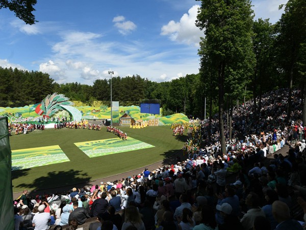 Сабантуй в Казани: железный батыр, национальные подворья и блюда из печи