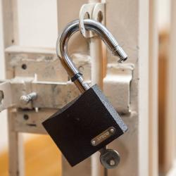 Обвиняемый в попытке убийства продавщицы &laquo;Пятерочки&raquo; привлекался 15 раз за полгода