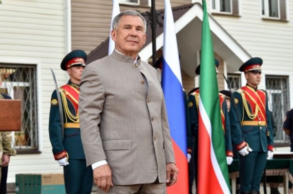 Президент Татарстана поздравил Росгвардейцев с выполнением боевых задач