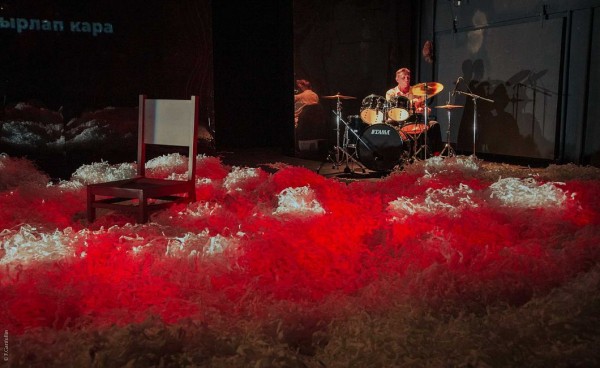 В театре Камала состоялась премьера спектакля "Пепел" (ФОТОРЕПОРТАЖ)