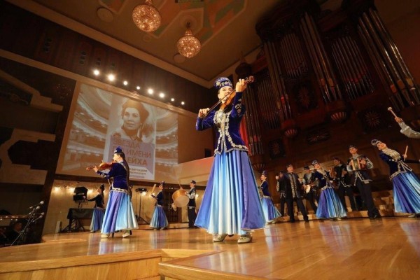 В Казани прошел концерт, посвященный 100-летию со дня рождения известной певицы Зулейхи Хисматуллиной (ФОТО)