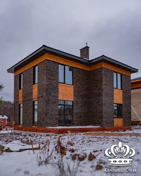 Типовой проект в современном стиле &ldquo;Ханский К-139&rdquo; сделан для большой семьи (ФОТО)