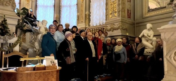 Татарская община Санкт-Петербурга посетила Владимирский дворец (ФОТО)