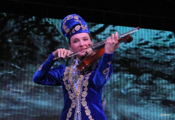 Государственный ансамбль фольклорной музыки РТ выступил в Ижевске (ФОТО) Государственный ансамбль фольклорной музыки РТ выступил в Ижевске (ФОТО)