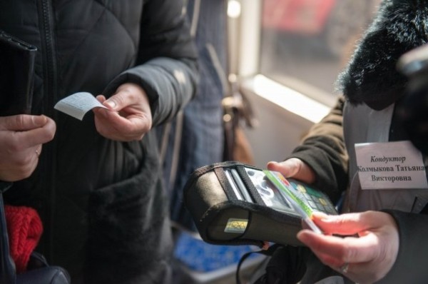 До 35 рублей в Казани подорожает проезд при оплате банковской картой