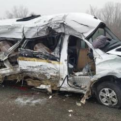 Микроавтобус, следовавший из Дагестана в Казань, попал в смертельную аварию