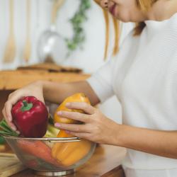 &laquo;Я плачу: дочь-медалистка стала домохозяйкой&raquo;