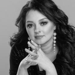 «Уходят чистые душой…»: певица Эльмира Сулейманова скончалась от инфаркта в 40 лет «Уходят чистые душой…»: певица Эльмира Сулейманова скончалась от инфаркта в 40 лет