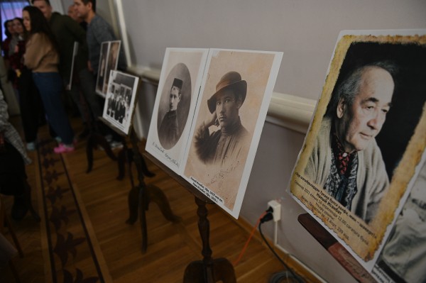 В Тинчуринском театре состоялась презентация книги, посвященной Наки Исанбету (ФОТО)